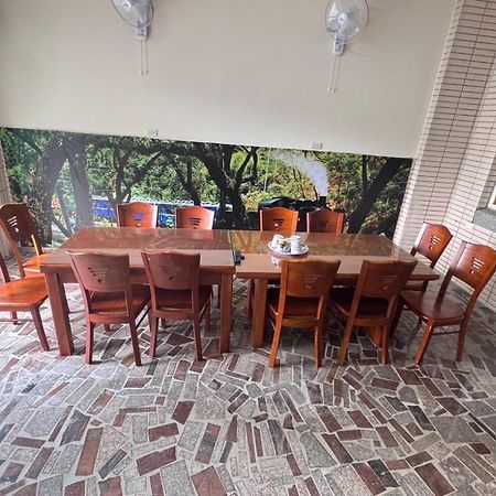 Plum Inn 2 Чичи Экстерьер фото