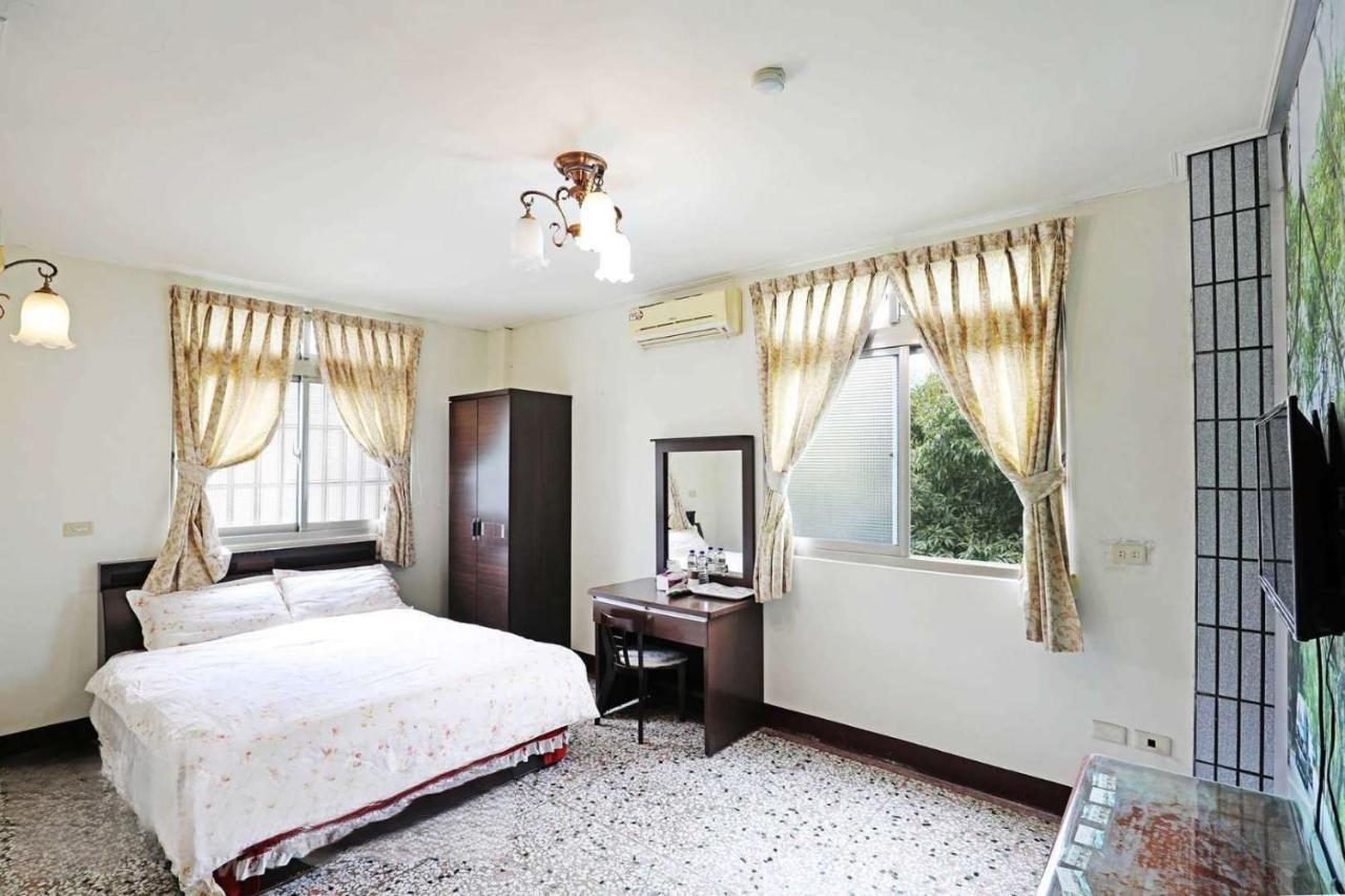 Plum Inn 2 Чичи Экстерьер фото